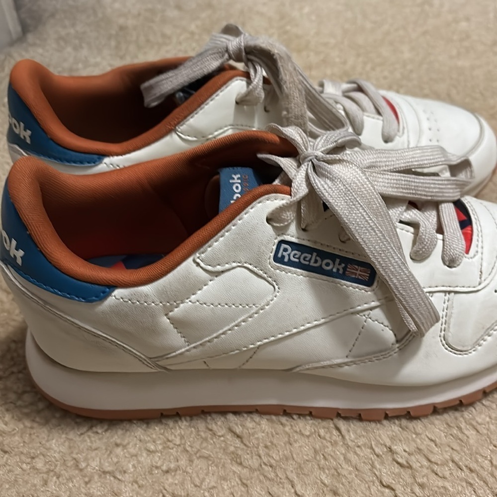 Reebok shoes - Picture 5 of 7